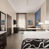 La Quinta Inn & Suites by Wyndham San Bernardino