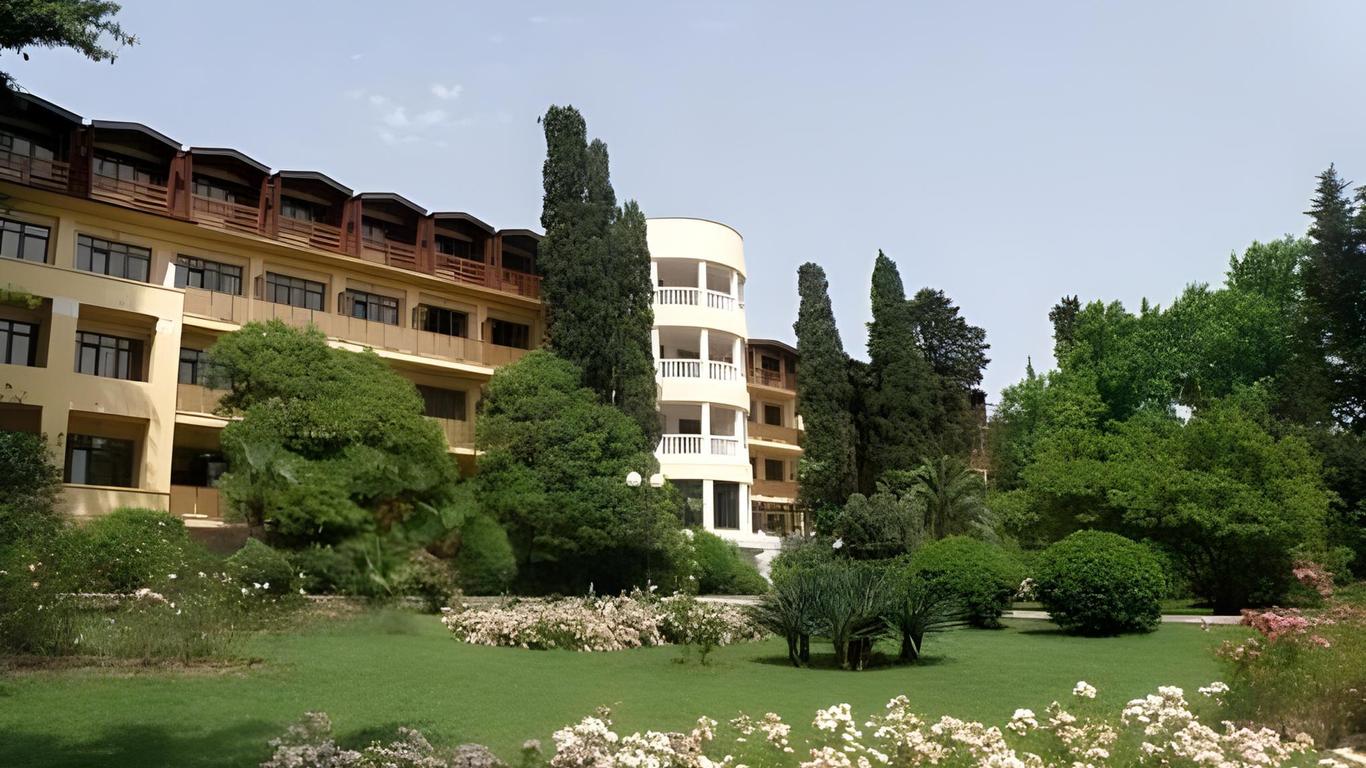 Zolotoy Kolos Health Resort