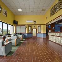 Days Inn by Wyndham Fayetteville-South/I-95 Exit 49