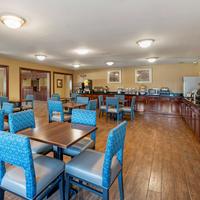 Comfort Inn and Suites Cincinnati Eastgate