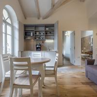 Villa Italia Luxury Suites and Apartments