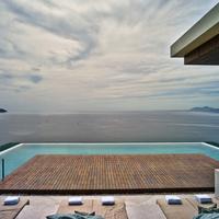 A La Carte Da Nang Beach