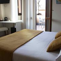 Hotel Emi