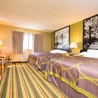 Super 8 by Wyndham Frederick