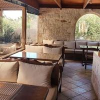 Lili Hotel