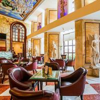 Hotel The Royal Plaza
